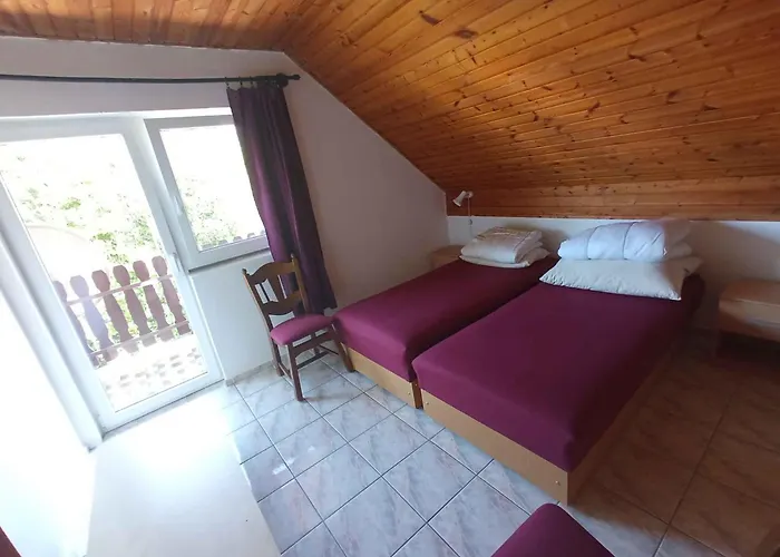 Hébergement de vacances Unit_type_semidetached_house 54984 *